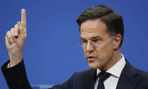Rutte: Manovrat ushtarake të Kinës janë shqetësuese