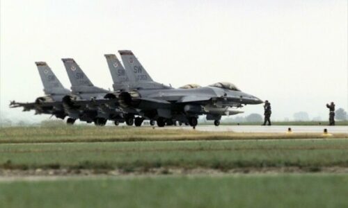 Polonia bën thirrje për aktivizimin e Nenit 4 të NATO`s