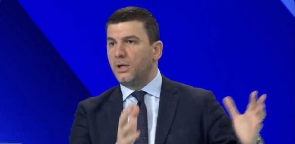 Takimi i Kurtit me pakicat, Krasniqi: Ka nga ta që nuk shkojnë me Kurtin