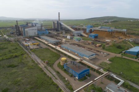 Mbi 800 punëtorë të “NewCo Feronikelit” mbesin pa punë, i vihet “dryni” fabrikës