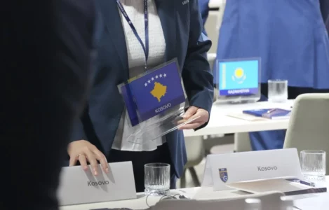 Federata e Serbisë thotë se ka hequr flamurin e Kosovës nga Kongresi i UEFA-s