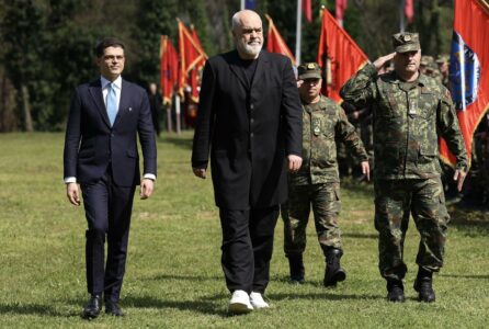 Vengu uron 16-vjetorin e anëtarësimit të Shqipërisë në NATO: Jemi më të fortë e më të angazhuar