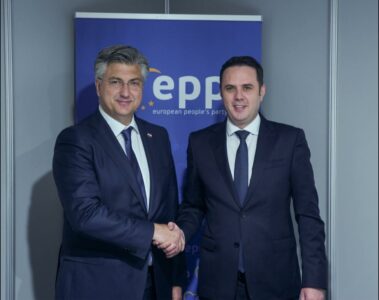 Abdixhiku takohet me Plenkovic: Flasin për marrëveshjen në fushën e mbrojtjes mes Kosovës, Kroacisë dhe Shqipërisë