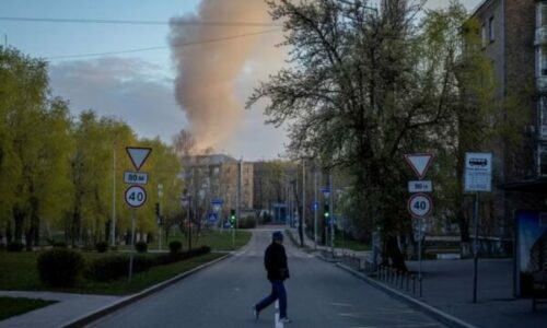 Rusia dhe Ukraina godasin njëra-tjetrën me dronë