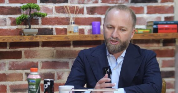 Tahiri i PDK-së: Nuk iu frikësohemi zgjedhjeve të reja, por nuk është që kemi dëshirë