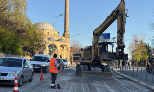 Prishtina me mbi 20 punishte aktive – fillojnë punimet në rrugën Agim Ramadani dhe nyjen që lidh rrugën B dhe C