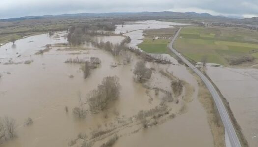Përmbytje masive në Shkup, del nga shtrati lumi Makrova