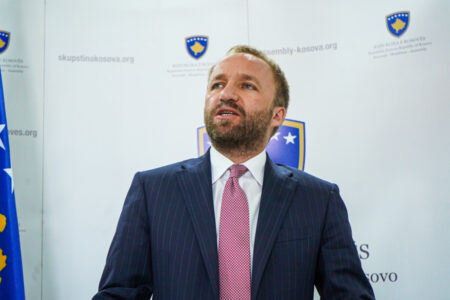 Tahiri për Aktgjykimin e Kushtetueses: Të thirret menjëherë seanca