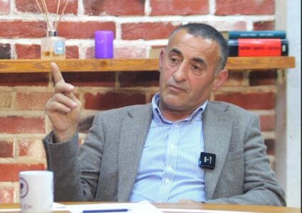 Brahimaj: Limaj ishte shumë i ashpër me Kurtin në fushatë, mirëpo ndërroi qëndrim 100%