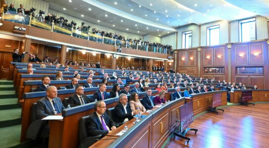 PDK, LDK dhe AAK pro seancës konstituive, pa qëndrime të ndryshuara