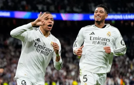 Real Madrid publikon formacionin