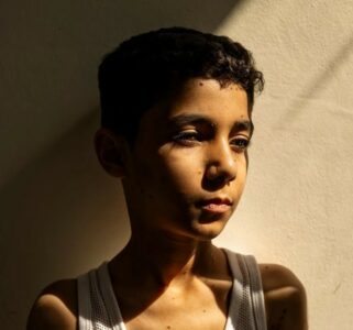 Portreti i djalit nga Gaza shpallet “Fotografia më e Mirë e shtypit Botëror 2025″