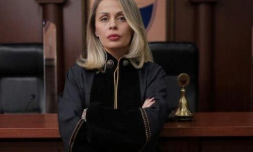 Caka-Nimani: Miratimi i Kushtetutës formësoi qëllimet tona kolektive dhe kuptimin e shërbimit publik