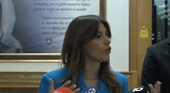 “VV`ja si ka numrat” – Haxhiu: Nuk ka qenë problem emri im, problemi është me Vetëvendosjen