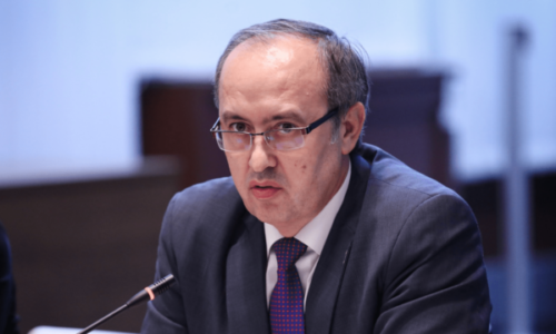 Hoti kritikon Osmanin: Presidentja po e shndërron institucionin në zyrë politike, vizita e saj në Mitrovicë është shkelje e rolit kushtetues