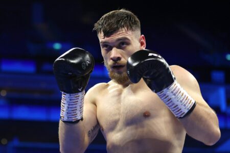Jurgen Uldedaj shënon fitoren e 20-të në boksin profesionist pas mposhtjes së Gerardo Melladës