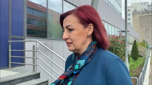 Emilja Rexhepi pretendon se seanca e djeshme dështoi për shkak të mungesës së deputetëve