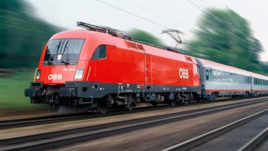 Treni shkon edhe në Vlorë, Balluku prezanton shtatë linja: 530 km hekurudhë do lidhë veriun me jugun