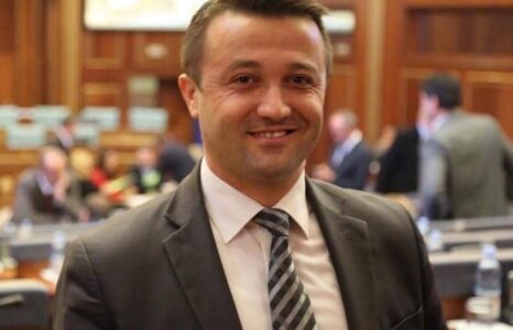 Berisha e takon Kurtin: S’kemi vija të kuqe me askënd, PLE-ja merr pjesë në seancën konstituive