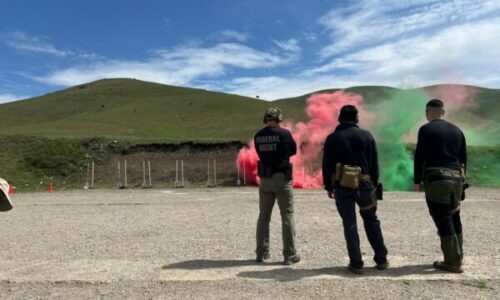 Stafi i sigurisë së ambasadës së SHBA-së dhe Policia e Kosovës trajnohen për përdorim të armëve