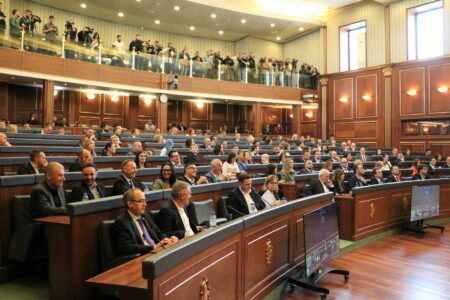 Vazhdon ‘cirku’ në Kuvend: Dështon tentativa e 14-të për konstituimin e Kuvendit