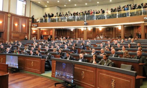 Deputeti i PDK’së: Për tejkalim të krizës, hoqëm dorë edhe nga posti i kryeministrit