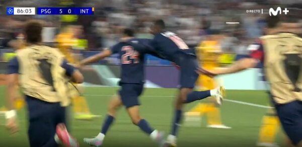 PSG ‘shkatërron’ Interin, shënon edhe golin e pestë