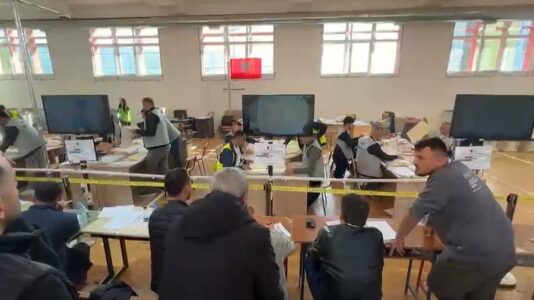 BE për zgjedhjet në Shqipëri: U zhvilluan në klimë të polarizuar, palët nuk garonin në kushte të barabarta