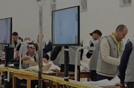Ndërpritet numërimi në Dibër, shkak, lodhja e komisionerëve