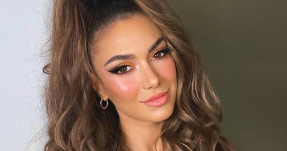 Elvana Gjata gati për këngën e re (VIDEO)