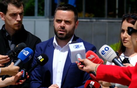 Rexha: Klima e pushtetit të VV-së ka qenë kundër gazetarëve, kërkojmë reflektim