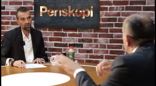 LIVE: Intervistë me Ferat Shalën