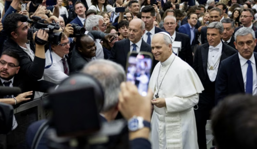 Papa Leoni XIV bën thirrje për lirimin e gazetarëve të burgosur