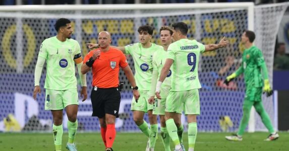 Pedri, Garcia, Araujo dhe Inigo Martinez të gjithë njëzëri, akuzojnë gjyqtarin në ndeshjen ndaj Interit