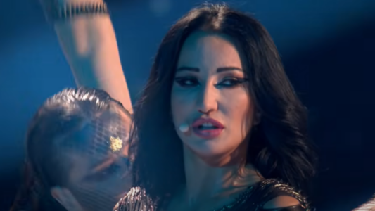 Adhuruesit e Eurovisionit nuk mund ta besojnë sa vjeç është përfaqësuesja e Polonisë