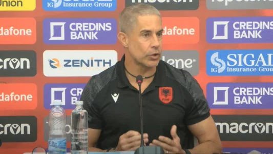 “E dëgjova thirrjen e presidentit serb, futbolli zgjat 90 minuta”, Sylvinho flet për ndeshjen me Serbinë