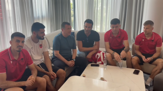 Shqipëri-Serbi: Ramë Lahaj nesër pushton “Arenën Kombëtare” me “Këngë e ligjërime” e “Për ty atdhe”