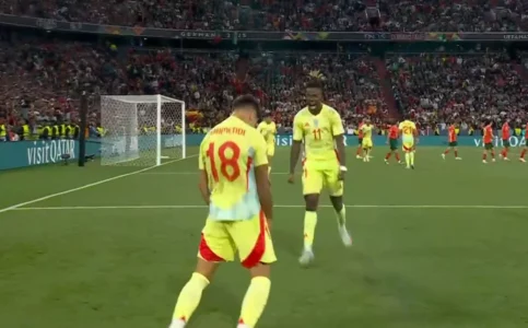 Spanja shënon ndaj Portugalisë në finale