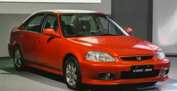 Honda rifillon prodhimin e pjesëve për modelet e vjetra