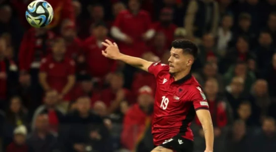 Ndryshim i dyfishtë te Shqipëria