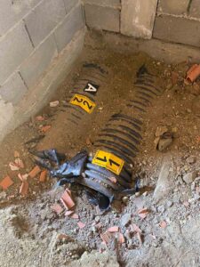 Kapet armatim në një stallë kuajsh Zveçan