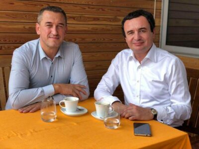 “Do ta bëj për ty”, Rashiq tregon detaje se si Kurti vendosi t’ia transferonte Manastirit të Deçanit 24 hektarë tokë