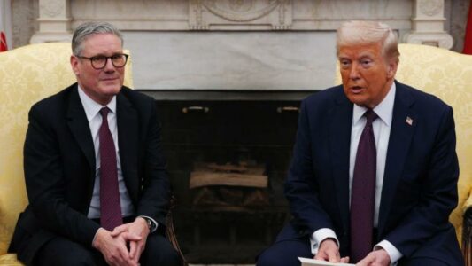 Hyn në fuqi marrëveshja e re tregtare ShBA-Britani