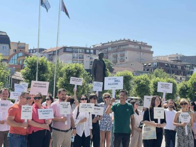 Ambasada gjermane mbështet protestën te Kuvendi: Vendi së pari, politika partiake e dyta