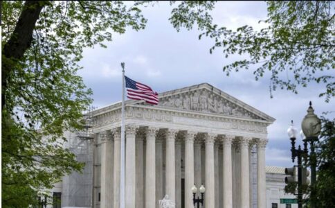 Gjykata Supreme e ShBA-së kufizon fuqinë e gjyqtarëve federalë për të bllokuar urdhrat dhe politikat e Trumpit
