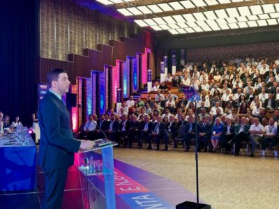 Krasniqi në Konventën e PDK-së: Kauza jonë është Kosova, të mobilizohemi për fitore të reja