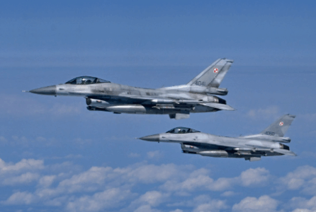 NATO ngre avionët luftarakë pas sulmeve ruse dhe rrëzimit të F-16 ukrainas