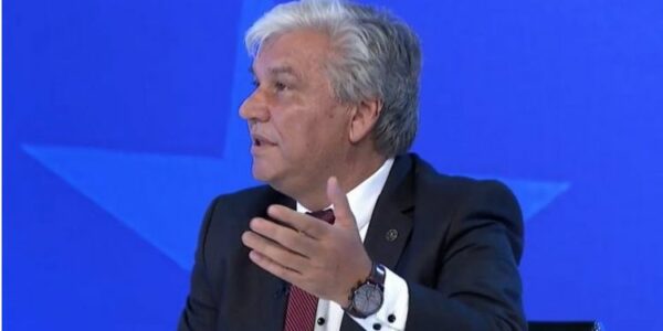 Kadri Kryeziu ofendon rëndë ambasadorin gjerman Jorn Rohde, e quan “matuf”