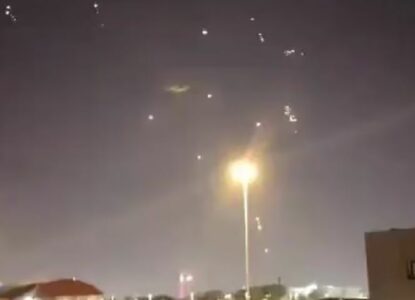 Katari rihap hapsirën ajrore pas sulmeve të Iranit