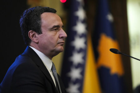 Kurti: I kemi disa deputetë të opozitës që do ta votojnë Qeverinë Kurti 3, por nuk i them dot kush janë